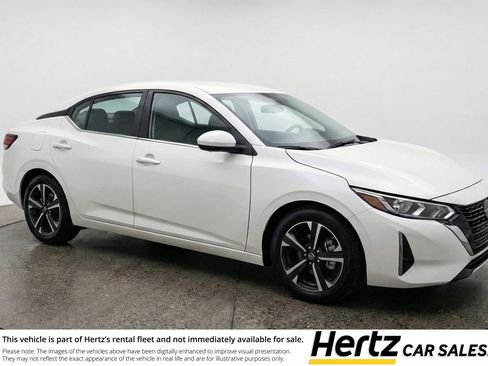 Used 2025 Nissan Sentra SV image 1