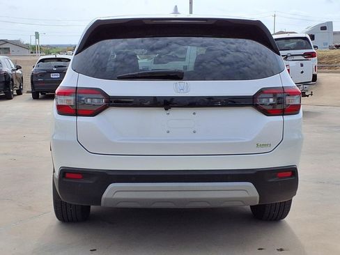 Used 2025 Honda Pilot EX-L image 6