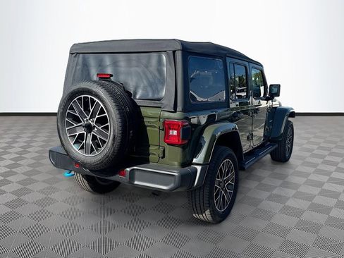 Used 2023 Jeep Wrangler Unlimited Sahara w/ Cold Weather Group AWD/4WD image 6