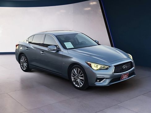 Used 2018 INFINITI Q50 Luxe image 7