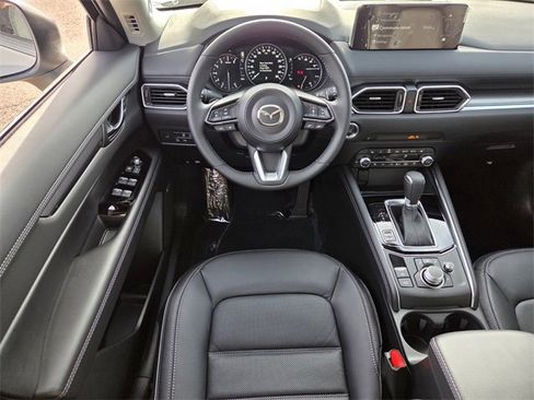 New 2025 MAZDA CX-5 AWD 2.5 S w/ Premium Plus Pkg image 9