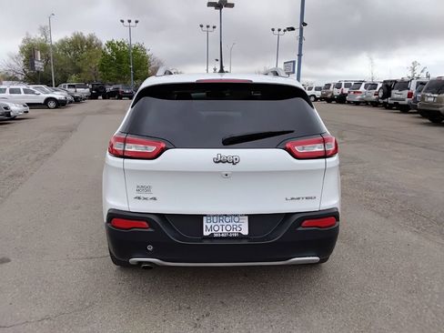 Used 2017 Jeep Cherokee Limited image 6
