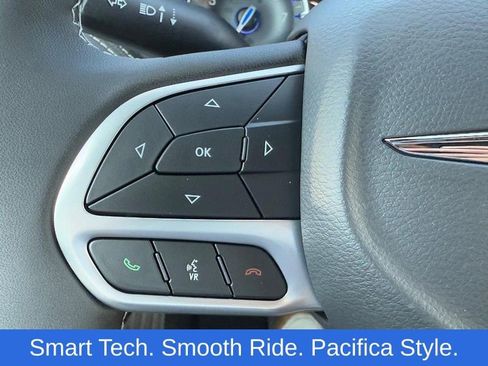 New 2026 Chrysler Pacifica Select image 13