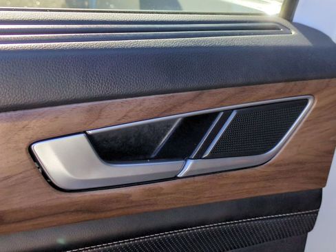 Used 2024 Volkswagen Atlas SE image 26