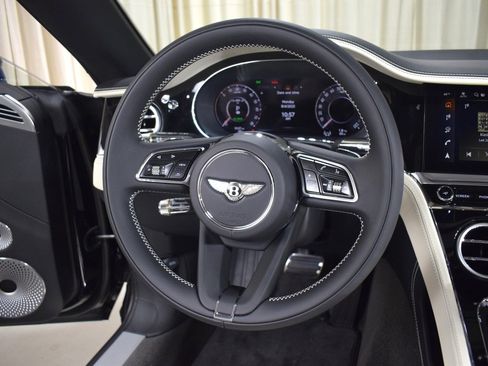 New 2025 Bentley Continental GTC image 26