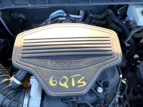 Used 2019 GMC Acadia SLE w/ Driver Alert Package I AWD/4WD image 32