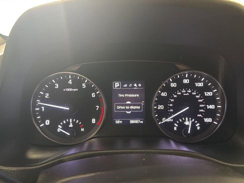 Used 2018 Hyundai Elantra SEL image 17