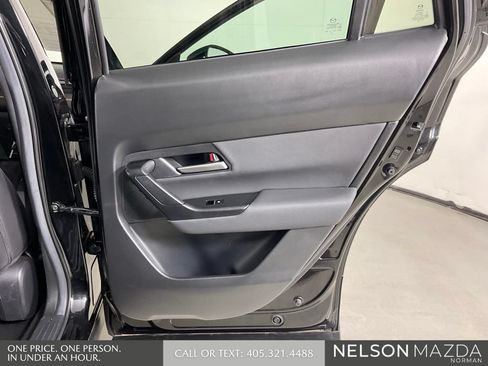 Used 2025 MAZDA CX-50 AWD 2.5 Hybrid w/ Weather Package image 17