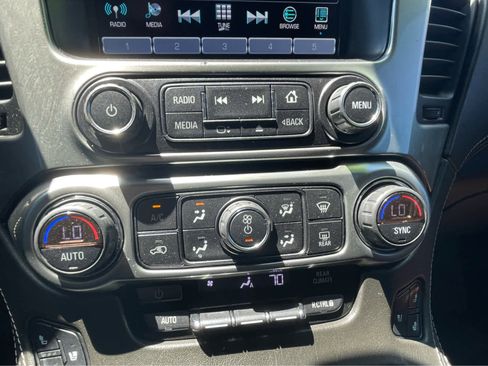 Used 2019 Chevrolet Tahoe Premier w/ Premier Plus Edition AWD/4WD image 18