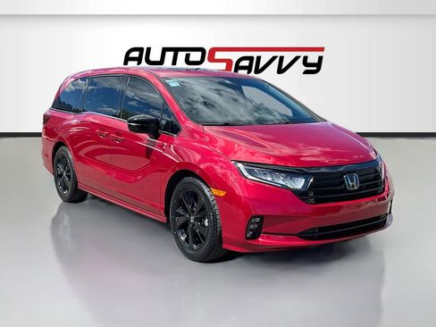 Used 2023 Honda Odyssey Sport image 1
