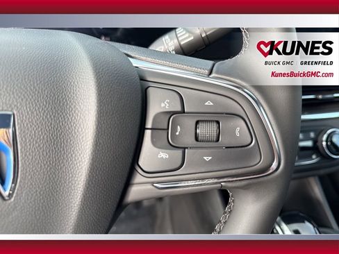 New 2026 Buick Envista Preferred FWD image 16