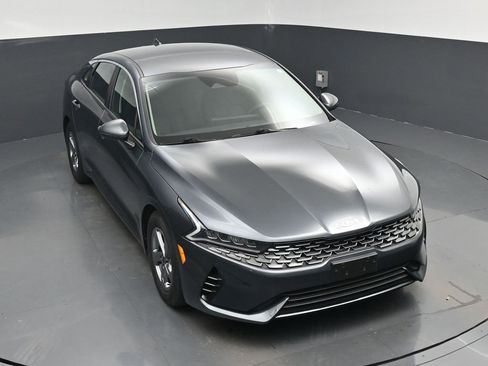 Used 2023 Kia K5 LXS image 30