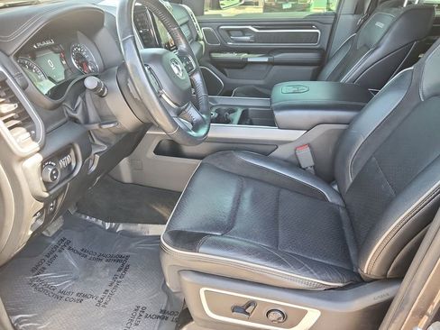 Used 2020 RAM 1500 Laramie AWD/4WD image 7