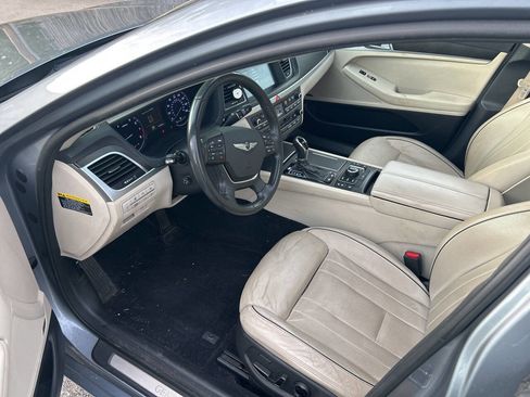 Used 2017 Genesis G80 3.8 w/ Option Group 03 image 11