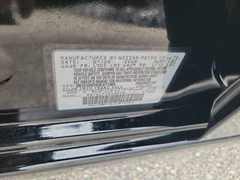 Certified 2025 Nissan Versa SV w/ Trunk Package FWD image 31