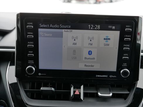 Used 2022 Toyota Corolla XSE image 22