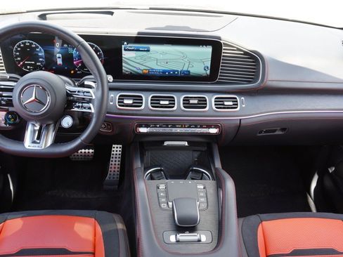 Used 2025 Mercedes-Benz GLE 63 AMG S w/ Driver Assistance Package image 30