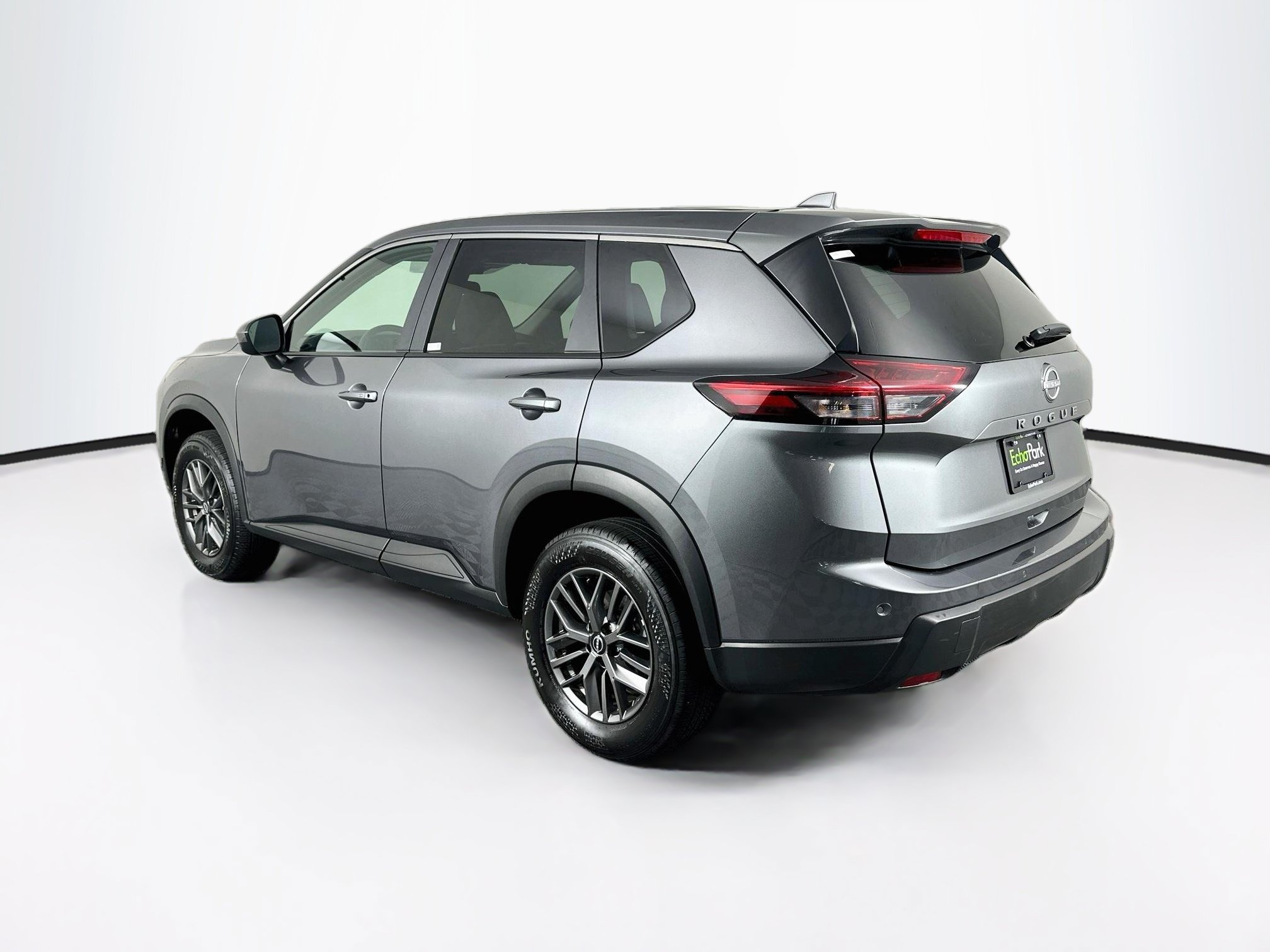 Used 2026 Nissan Rogue SV FWD image 5