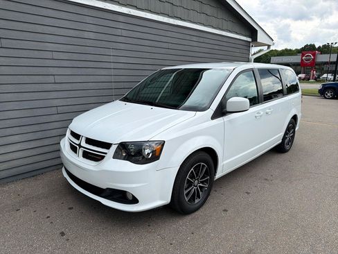 Used 2019 Dodge Grand Caravan GT FWD image 20