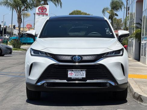Certified 2024 Toyota Venza Limited AWD/4WD image 11