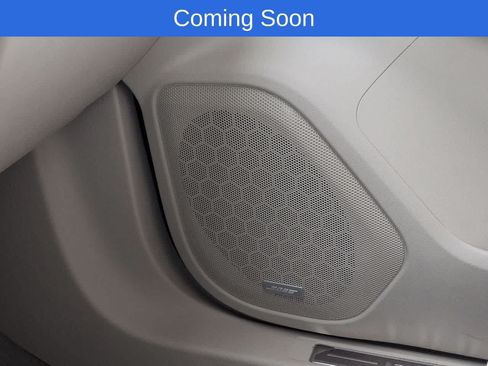Used 2023 GMC Acadia Denali w/ Denali Ultimate Package AWD/4WD image 32