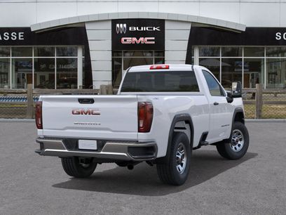 New 2025 GMC Sierra 3500 Pro w/ Convenience Package