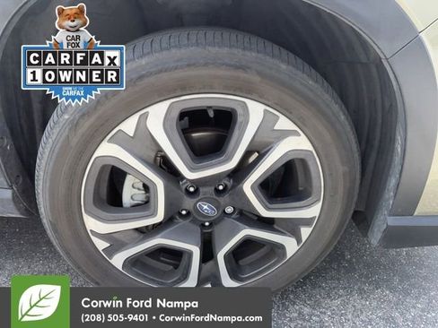 Used 2023 Subaru Ascent Limited w/ Technology Package AWD/4WD image 5