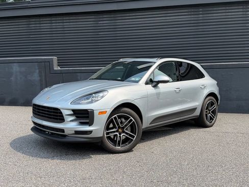 Certified 2021 Porsche Macan AWD/4WD image 6
