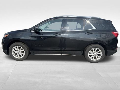 Used 2018 Chevrolet Equinox LT w/ Sun & Infotainment Package AWD/4WD image 16
