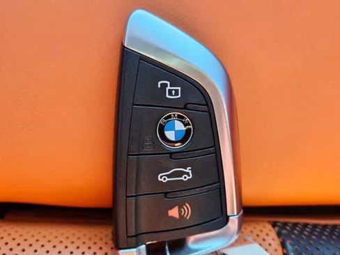 Used 2022 BMW M4 Coupe image 35