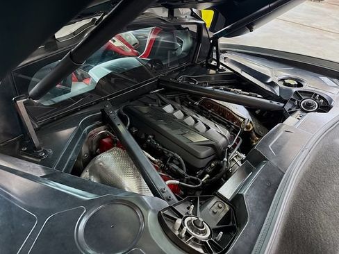 Used 2023 Chevrolet Corvette Stingray Preferred Cpe w/ Battery Protection Package RWD image 26