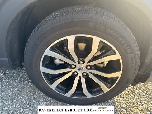 Used 2025 Ford Explorer ST-Line AWD/4WD image 38