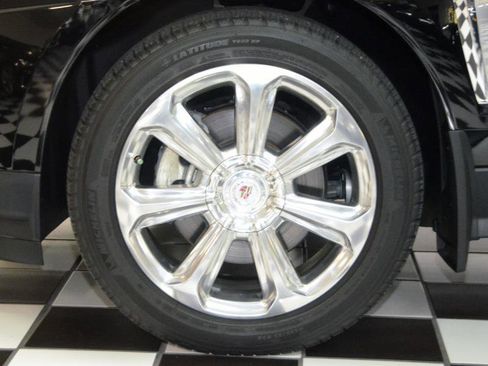 Used 2016 Cadillac SRX Performance w/ Driver Awareness Package image 13