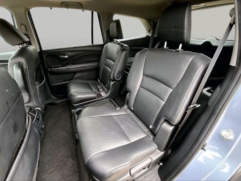 Used 2022 Honda Pilot Touring image 21