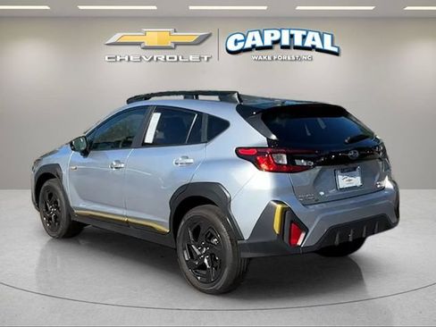 Used 2025 Subaru Crosstrek 2.5i Sport AWD/4WD image 3