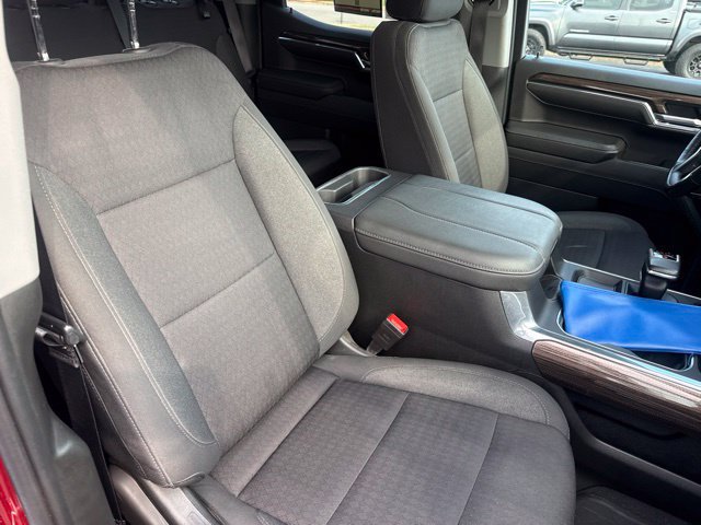 Used 2023 Chevrolet Silverado 1500 RST AWD/4WD image 16