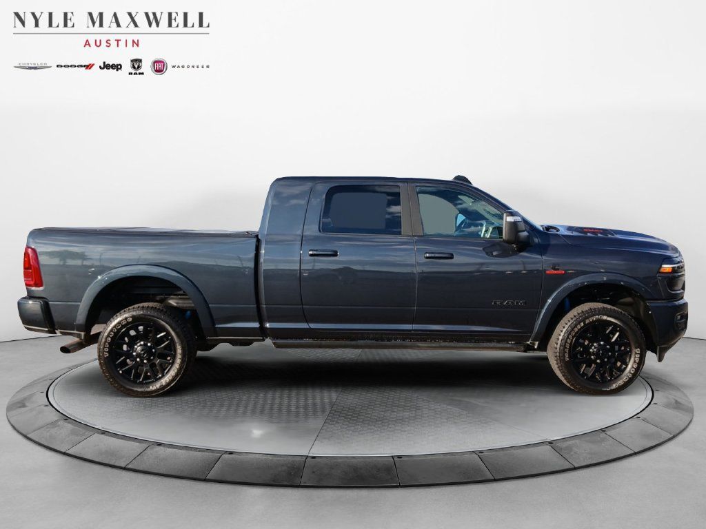 Used 2026 RAM 2500 Limited AWD/4WD image 17