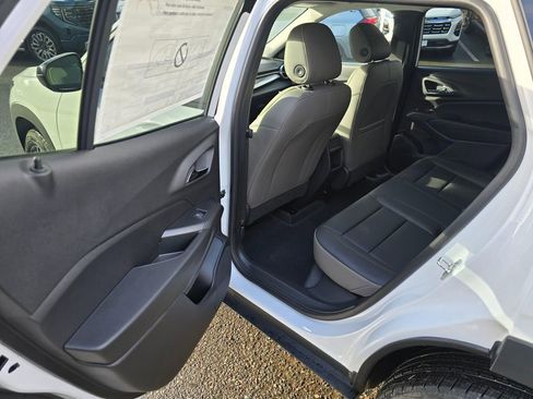 New 2026 Chevrolet Trax ACTIV image 17