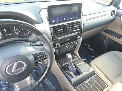 Certified 2023 Lexus GX 460 Premium w/ Premium Package AWD/4WD image 24