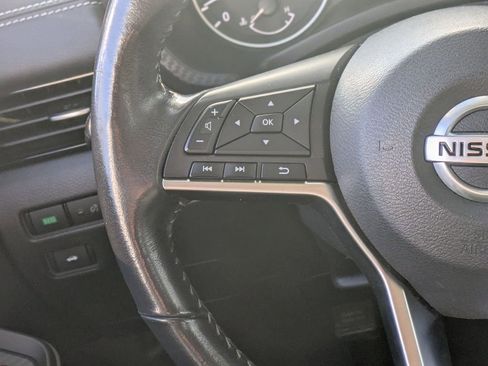 Used 2023 Nissan Sentra SV image 13