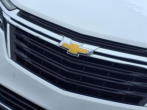 Used 2024 Chevrolet Equinox LT w/ LPO, Floor Liner Package image 28