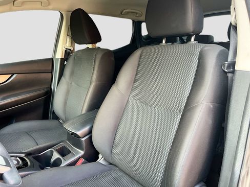 Used 2022 Nissan Rogue Sport S FWD image 19