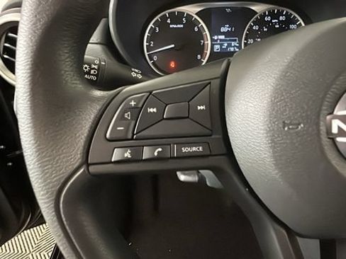 Used 2025 Nissan Versa S w/ Trunk Package FWD image 16