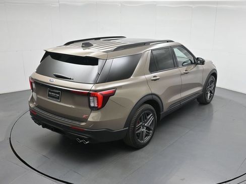 New 2026 Ford Explorer ST w/ Sun And Sound Package AWD/4WD image 37