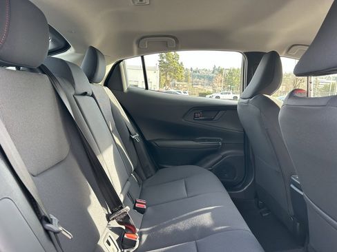 New 2026 Toyota Prius SE image 14