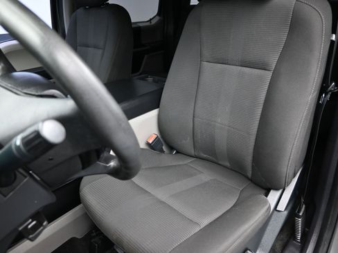 Used 2018 Ford F150 XL w/ Equipment Group 101A Mid RWD image 21