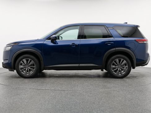 Used 2025 Nissan Pathfinder SV AWD/4WD image 5