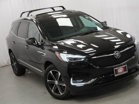 Used 2021 Buick Enclave Essence w/ Sport Touring Edition image 9