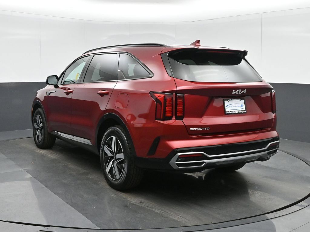 Used 2023 Kia Sorento S FWD image 5