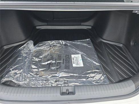 Used 2024 Honda Accord Sport image 14